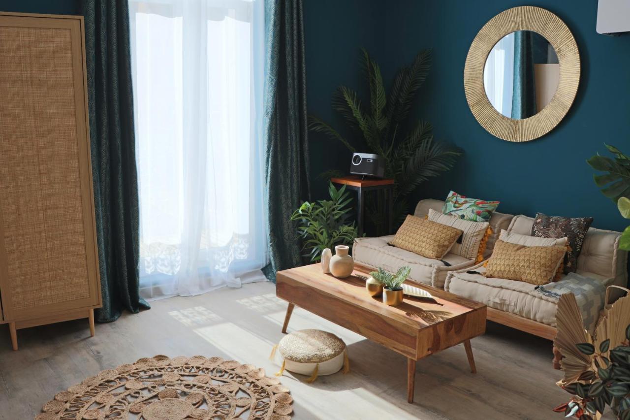 Superbe Suite Bali - Ecran Cinema - Clim - เบซิเยร์ ภายนอก รูปภาพ